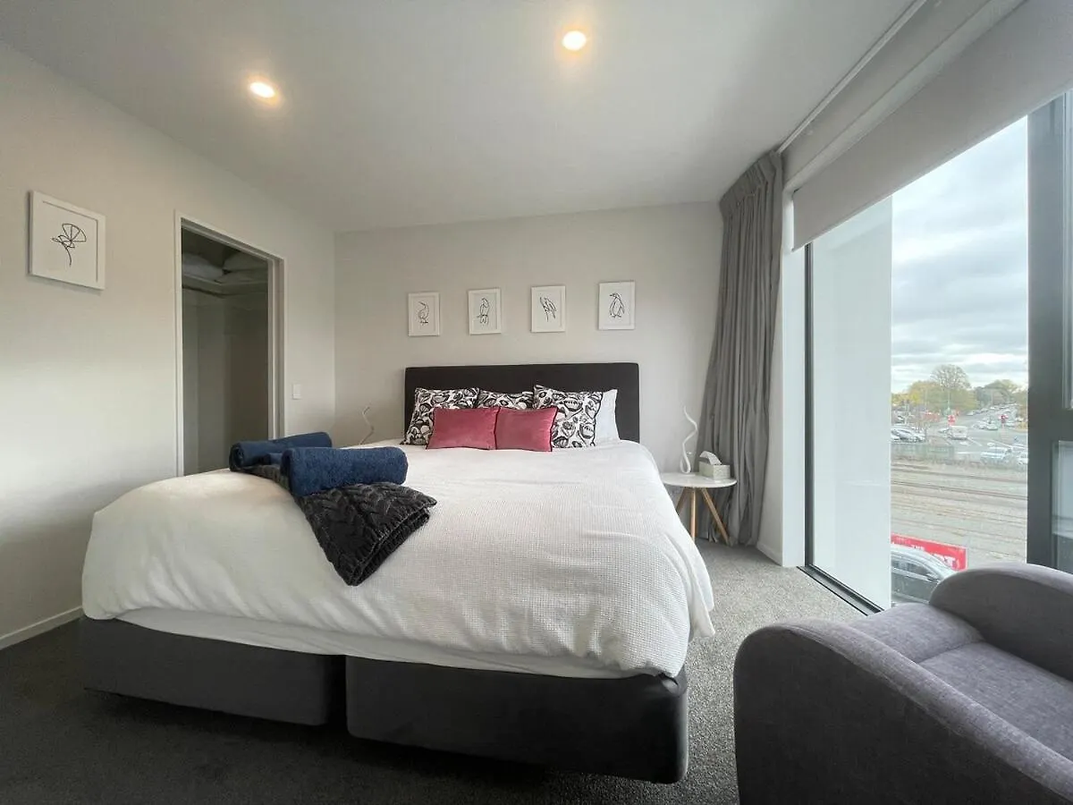 Cbd New 2 Bed 2 Baths By Hagley Park With Parking Βίλα Κράισττσερτς