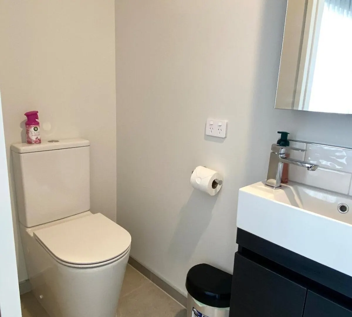 Cbd New 2 Bed 2 Baths By Hagley Park With Parking Βίλα Κράισττσερτς 0*,  Νέα Ζηλανδία
